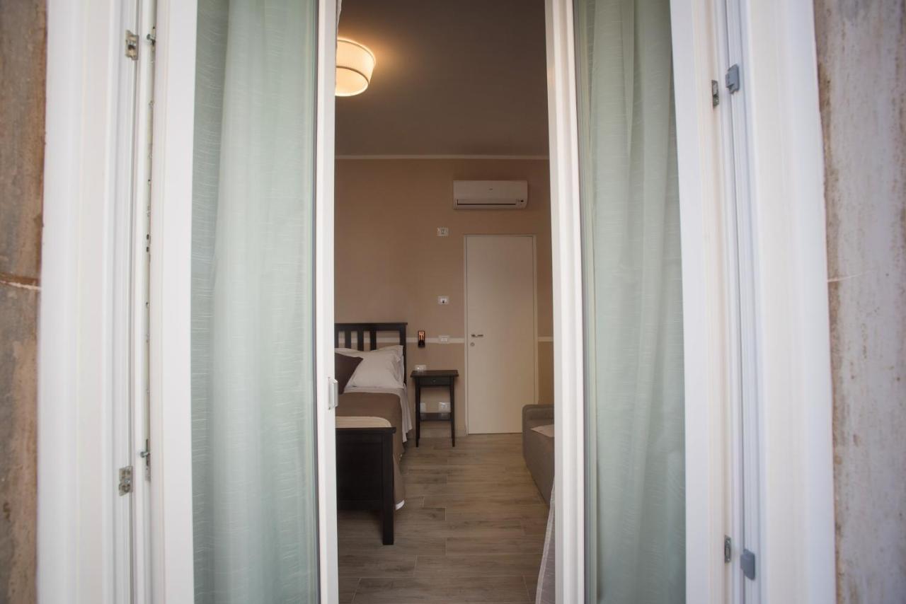 6Th Land - Rent Rooms Affittacamere La Spezia Eksteriør bilde
