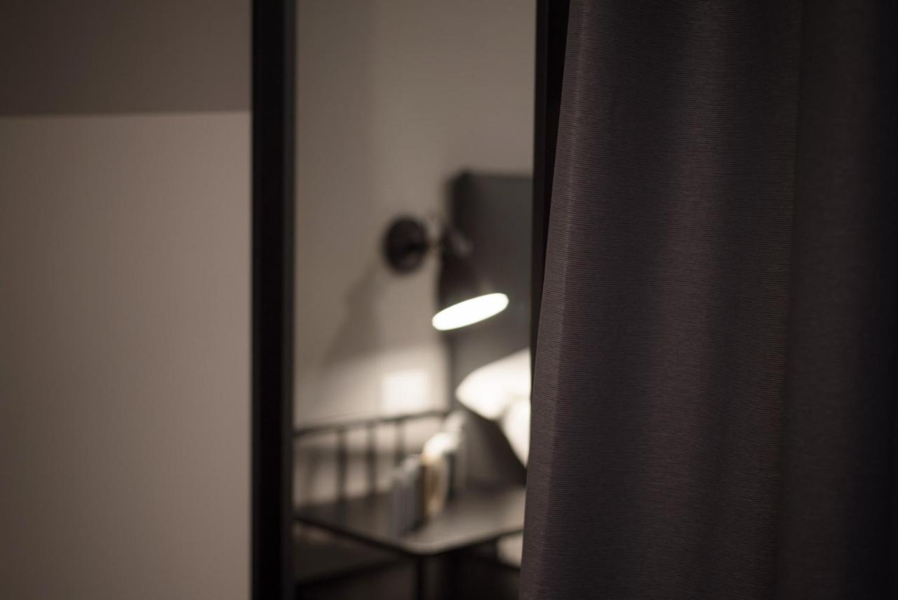 6Th Land - Rent Rooms Affittacamere La Spezia Eksteriør bilde
