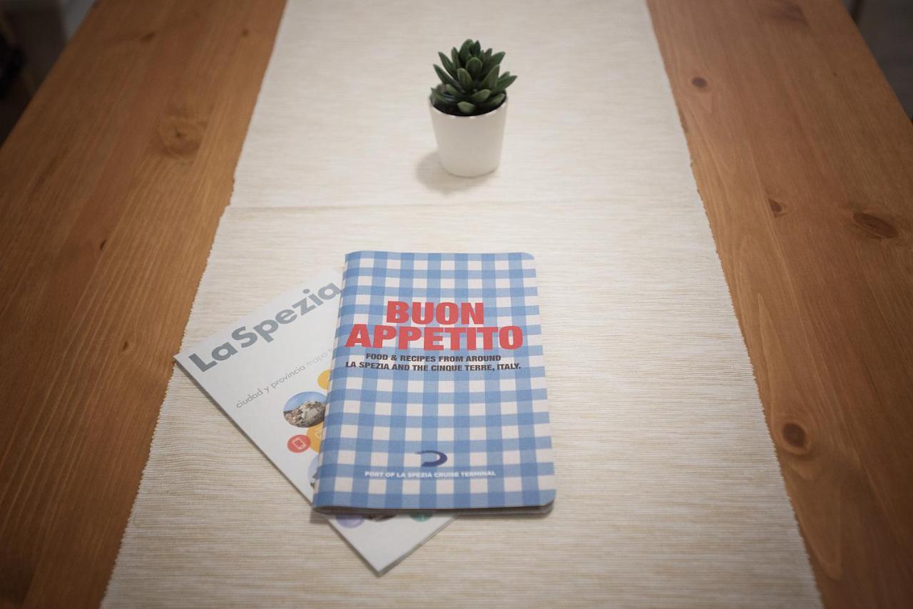 6Th Land - Rent Rooms Affittacamere La Spezia Eksteriør bilde